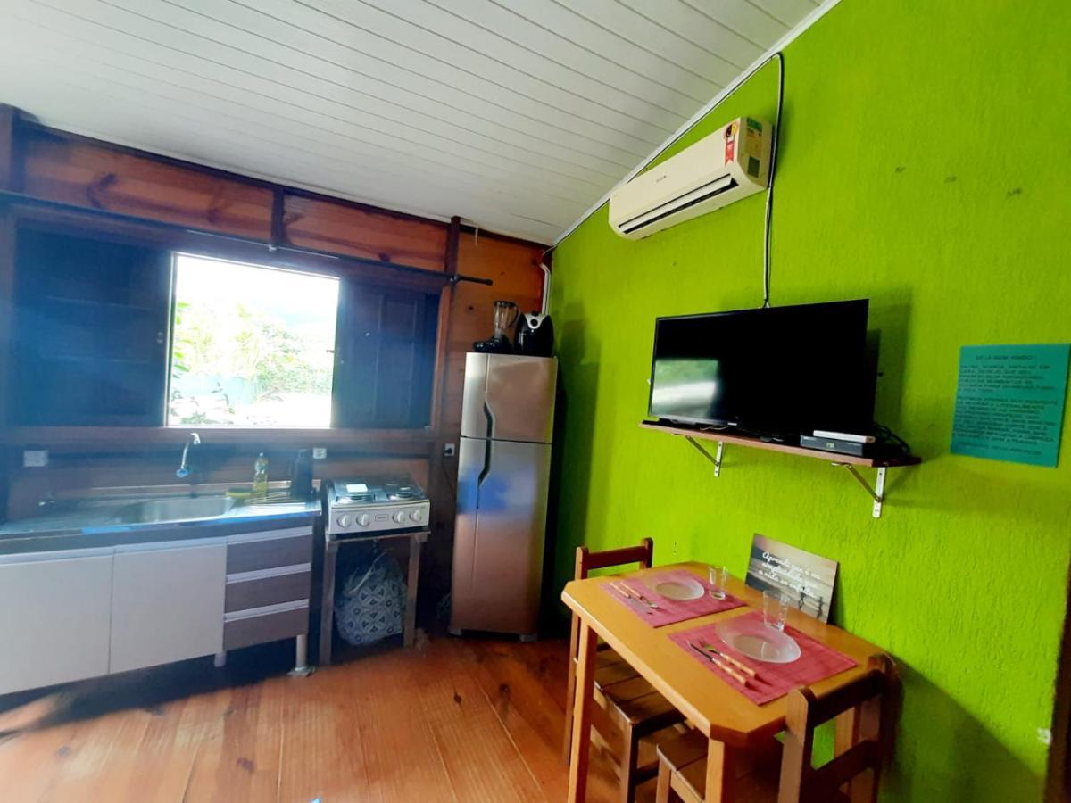 827 Chale Pe Na Areia, Completo Na Praia Do Estaleiro Em Ubatuba - 1 Dormitorio, 1 Banheiro, 1 Vaga De Garagem 외부 사진